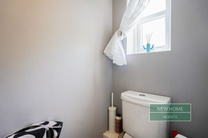 Photo 33- click for photo gallery